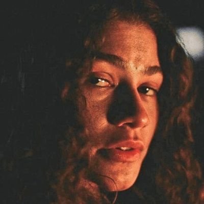 Clararen_B's profile picture. ☕︎ Multistans ☕︎ R&B Enthusiast ☕︎ Waiting for Euphoria S3 ☕︎ ifb ⌫ back up @Clararen_C ☜︎︎︎