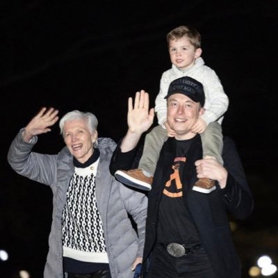maye23223's profile picture. Mother of Elonmusk Thanks y'all for your love and support 🎉 🇺🇸 😊