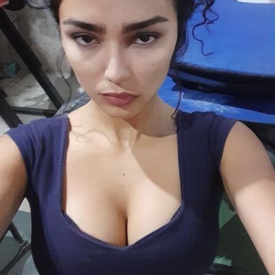nabilaflor's profile picture. 