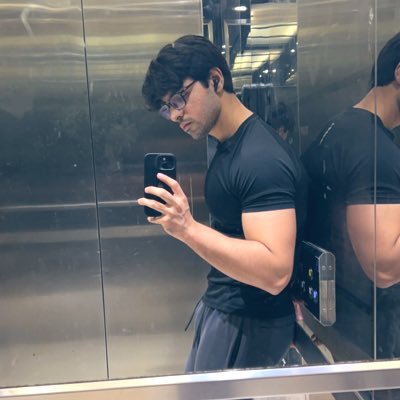 AverageLumsuKid's profile picture. living sse life in sdsb