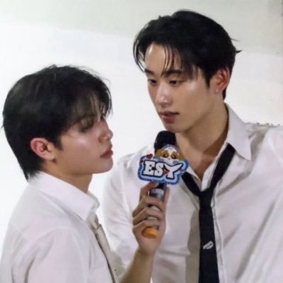 we_tmk's profile picture. only living for me and thee, luat, you maniac and lyt; lived for khemjira 🫶🏻 ~ check highlights for edits ~