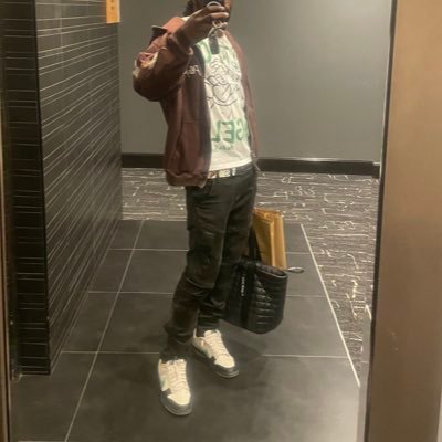 PlayboyPatt's profile picture. #wordisbond #LEGENDARYACE ♠️💔