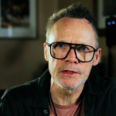 KavijiPoet's profile picture. Poetry at the end of the old world. Beauty in the ugliness. Love in the fear. Unity in the division. I teach with my wife, @amodamaa