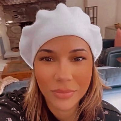 luciana0691's profile picture. Faithful Christian, loving mother, and dedicated wife | Anchored in faith, devoted to family, and passionate about serving with compassion.