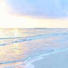 CharlotteLHZ14's profile picture. Jesus, coffee and a place of freedom—that's my ideal perfect morning ♡