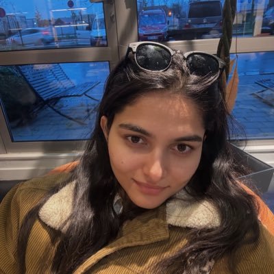 kaadhalkanmani's profile picture. 23. IG: yaxhni