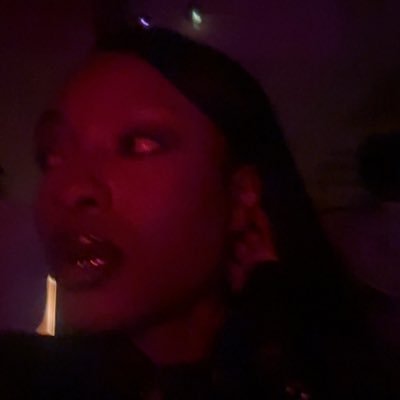 lasl1mm's profile picture. I don’t have regrets baby, I’d do it again