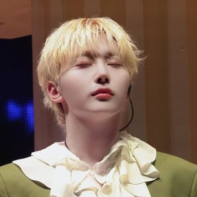 sjndocsht's profile picture. 