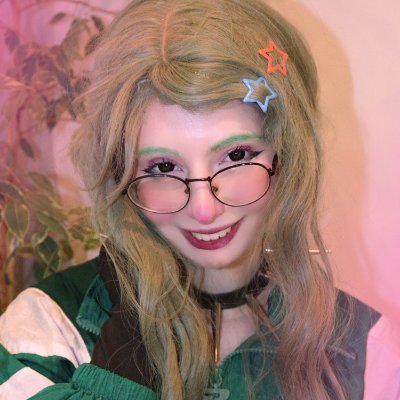 TheDemonPyro1's profile picture. The most unusual and creative 💚green-haired girl on Twitter. 

💕Follow my special socials and I'll become your unforgettable 💚green passion👇