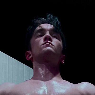 aidenisalright's profile picture. someone once told me I look like an apple fritter