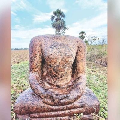 Budharheadless's profile picture. Homosapien🙋🏼‍♂️| Ambedkarite💙| Athiest 🖤| Love of my life தல😘dhoni💛தளபதி😎Vijay| |Chains⛓️‍💥are broken not by prayer, but by courage💪🏼🔥|