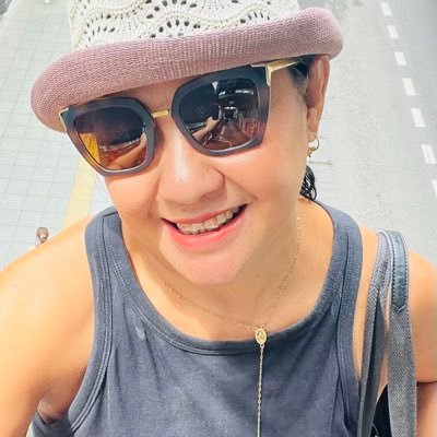 dirtyuglypiggy's profile picture. DONOT follow me. But look at me!!