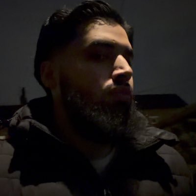 pakipromax's profile picture. I’m into random shit so enjoy what I post or don’t idk