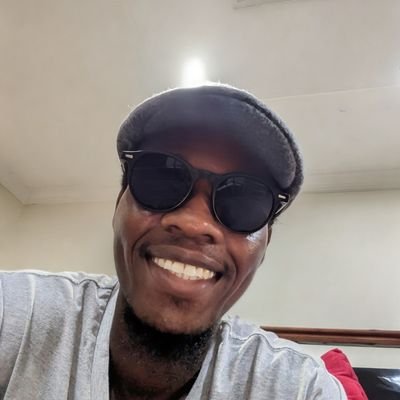 OluwatobI_11's profile picture. Civil Engineer | Visual Artist 🎥📸 | Frontend Developer(html, css , tailwind css) | Gamer (Fps and Racing) | FC Barcelona 🇪🇸