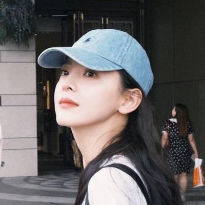 𝕃𝕖𝕪𝕫𝕖𝕝𝕝𝕖 ; Profile