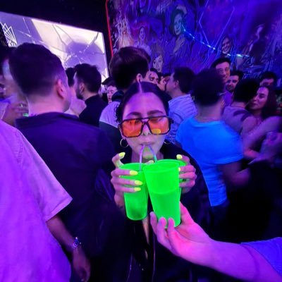 exxxflair's profile picture. un océano de emociones es lo que soy ✨