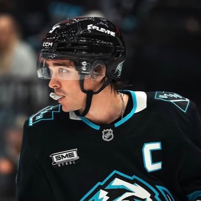 ghoulviscera's profile picture. move over cupcake • winner water aficionado • ck⁹ #TusksUp