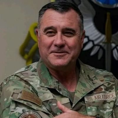 LouisaBell14159's profile picture. 