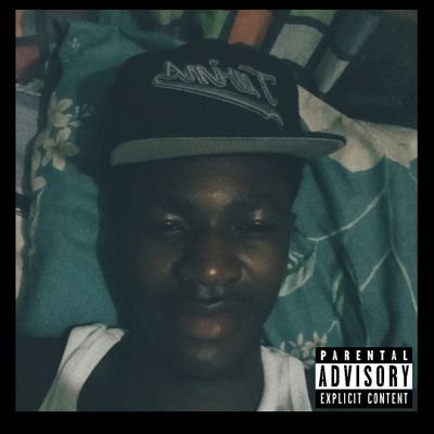 seunlives's profile picture. 