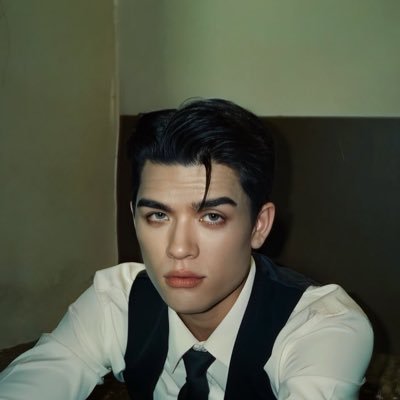 josssaranghae's profile picture. 