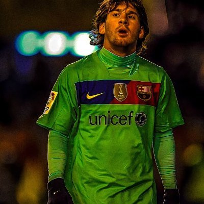 NoahSbjerg's profile picture. 🇩🇰 15 y/o rifler
3.3k Elo 
ØE 25/26