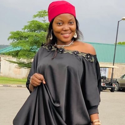 YorubaHub247's profile picture. "Unlock your potential with Yorubà Hub's 24/7 retweet, report, and promotion services—because time is money, and we’re here to help you cash in!" 🇳🇬🛒🎰🕍🔌