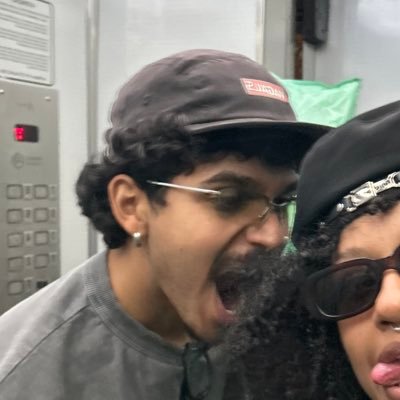 pablowhereabout's profile picture. te bloqueio se for feio