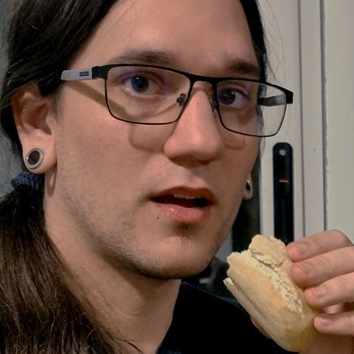 DotDager's profile picture. Hola, soy Dager y esto es una bio pero es mía.
🔴 Streams en YouTube, Twitch y Kick
los sábados a las 18:00 (hora de Argentina).