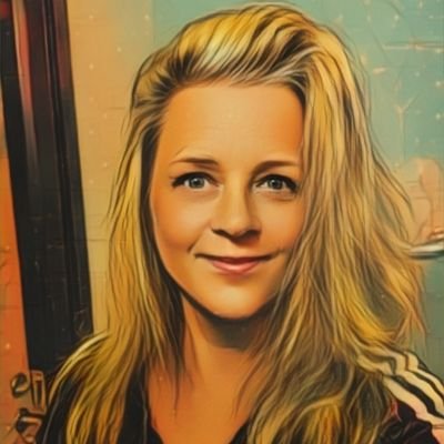 Discomedusae's profile picture. 👋🏻 I'm a science-based nurse, a feminist and a QAnon casualty—not necessarily in that order. I use sarcasm when sarcasm is needed ☺️ Also on @Crownmedusae