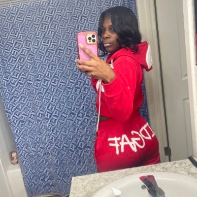 fvckgossip_'s profile picture. #BoyMom #iAmbriMo #HairBraider💇🏾‍♀️