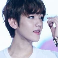 brocooliiii's profile picture. fã da velharia, pq panela velha e que faz comida boa | ela/dela 
☭ 🏳️‍🌈  
#FreePalestine 🇵🇸