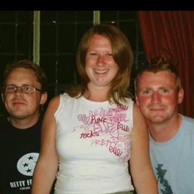 Jim41254103's profile picture. Village Postman. Liverpool FC. #JFT97