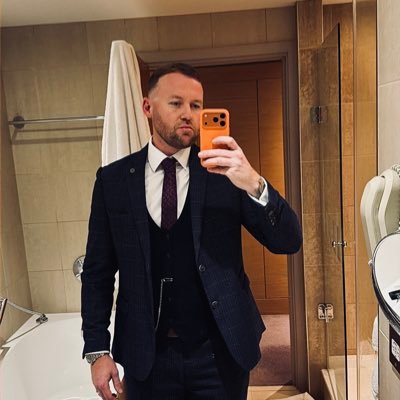 ThrowingAPaddy's profile picture. tweet, delete, repeat ✌🏽 Rovers 💙 Labour 🌹