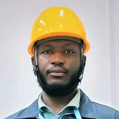 Mbukimopanze's profile picture. Process Engineer | Parfumeur amateur | Cinéphile | Chrétien ✝️ | Cavalier & ami des chevaux 🐎 | Amoureux de la nature et des animaux 🌿