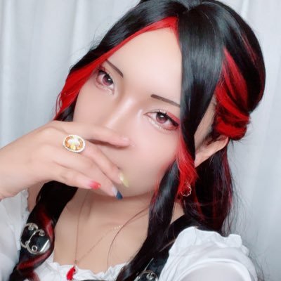 nicoryuuga's profile picture. 🚺ﾀﾞﾝｽ経験無 踊り手15年目 ダンマス3と超会議2022に居た 元祖超会議の踊ってみたブースのミクとは私の事だ 柩音ニナ(UTAU)@hitugine_nina／相方@orderfall／ユニット@reve_rebe／出演依頼などはDMへ／京都／#幽幻怪社もののけ本舗 ダンス部部長／ #龍雅さんに届け #龍雅組