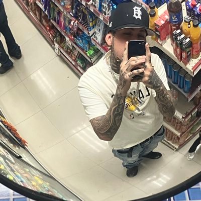 Vega98693388762's profile picture. 