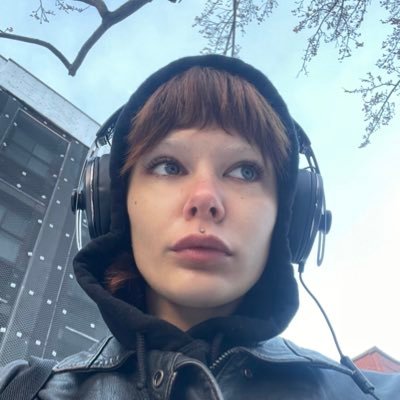 she_bjork_cute's profile picture. 