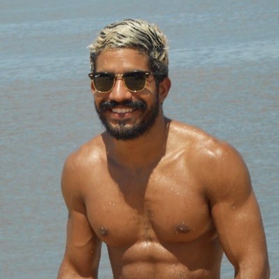 moeda_francesa's profile picture. Pouca coisa. Não monogâmico. Flamengo. Comunista.