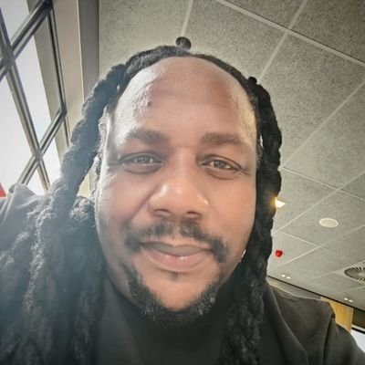 KopeMphage's profile picture. Chilled