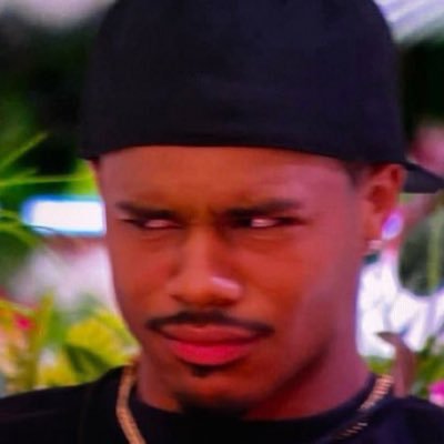 ksksksfpp's profile picture. Abolish love island.