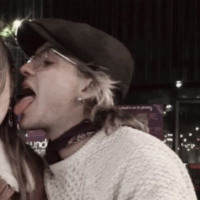 aegonbyers's profile picture. mae do will e do sunfyre