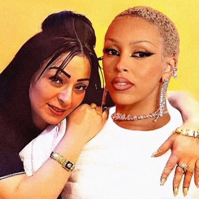 adelinajetaimee's profile picture. Callipyge errant un monde qui n’est sien, laissant s’effondrer son corps d’albâtre puis se voit noyée par des amphores de lait et de roses 🥀🏺