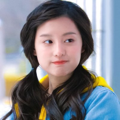 happiebunnyyy's profile picture. 