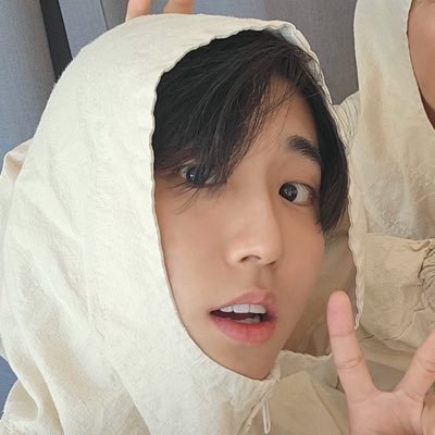 qainow_'s profile picture. the biggest beef steak