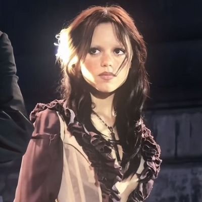 lynguicinho's profile picture. — Vivendo em uma solidão disfarçada de paz. ★