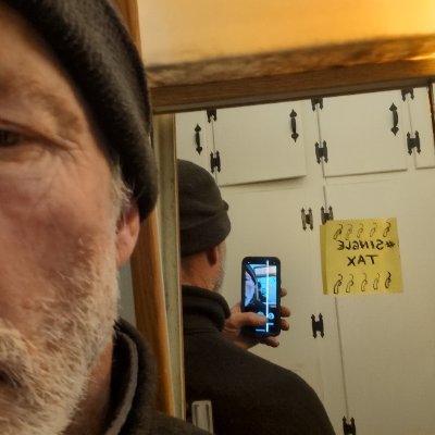 partialtruth's profile picture. 