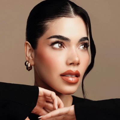 KeniaOsNoticias's profile picture. Las noticias más relevantes de la artista Kenia OS ¡Activa nuestras notificaciones! | Fan account.