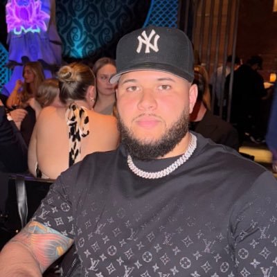 J_Reyes33's profile picture. In your memory the henny pour R.I.P. Kermy. IG:J_Reyes231