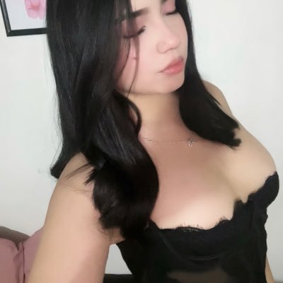 711006718h's profile picture. 