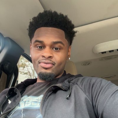 iambrien__'s profile picture. 